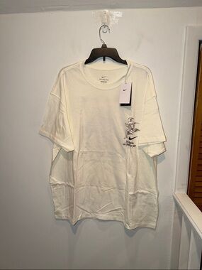 Nike Men’s Loose Fit Running TShirt. Size XXL (NWTS)